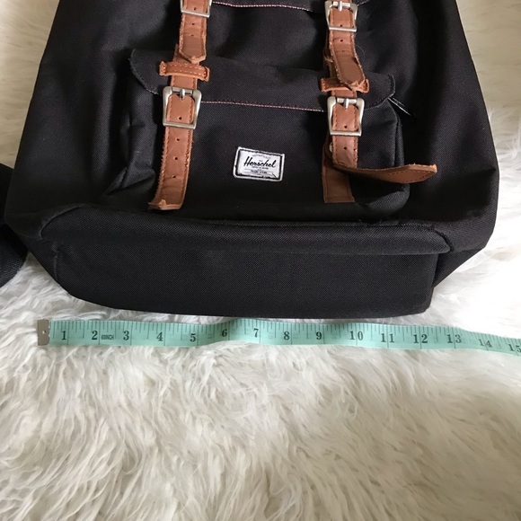 Hershel Black Little America Backpack main image 8